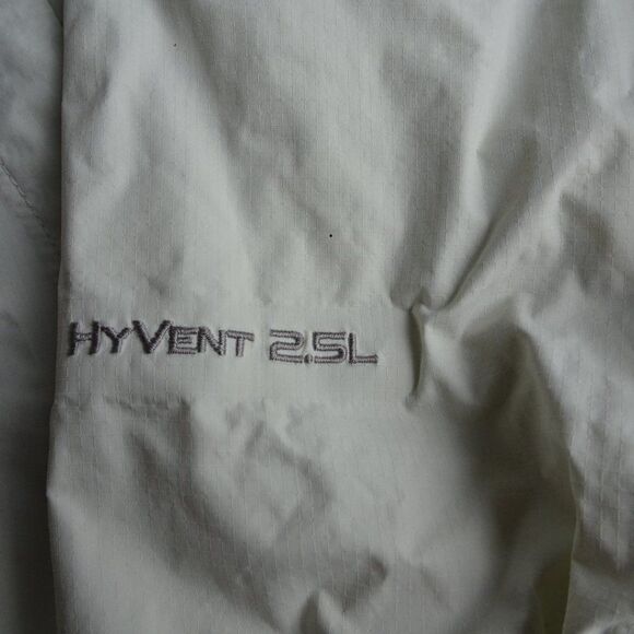 The North Face Women HyVent 2.5L Jacket Size M - Picture 7 of 14